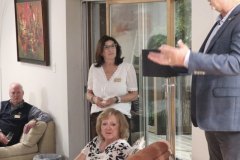 they-grow-grapes-in-that-country-south-africa.021